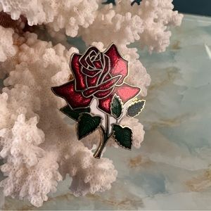 GIFT CREATIONS Vintage Enamel Rose Brooch
